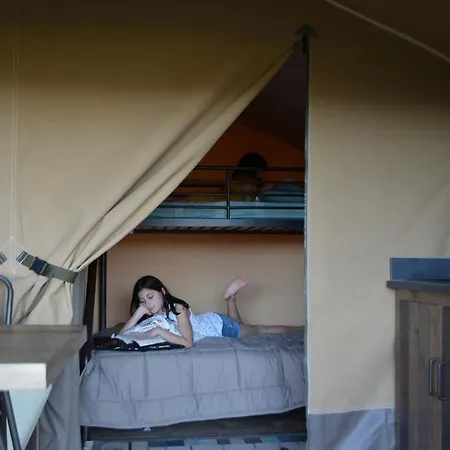 Lodge Borda