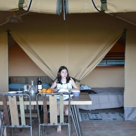Lodge Borda
